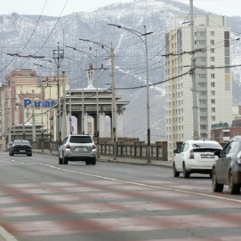 Энхтайваны гүүрийг өргөтгөж, талбай хүртэлх замыг 6 эгнээтэй болгоно