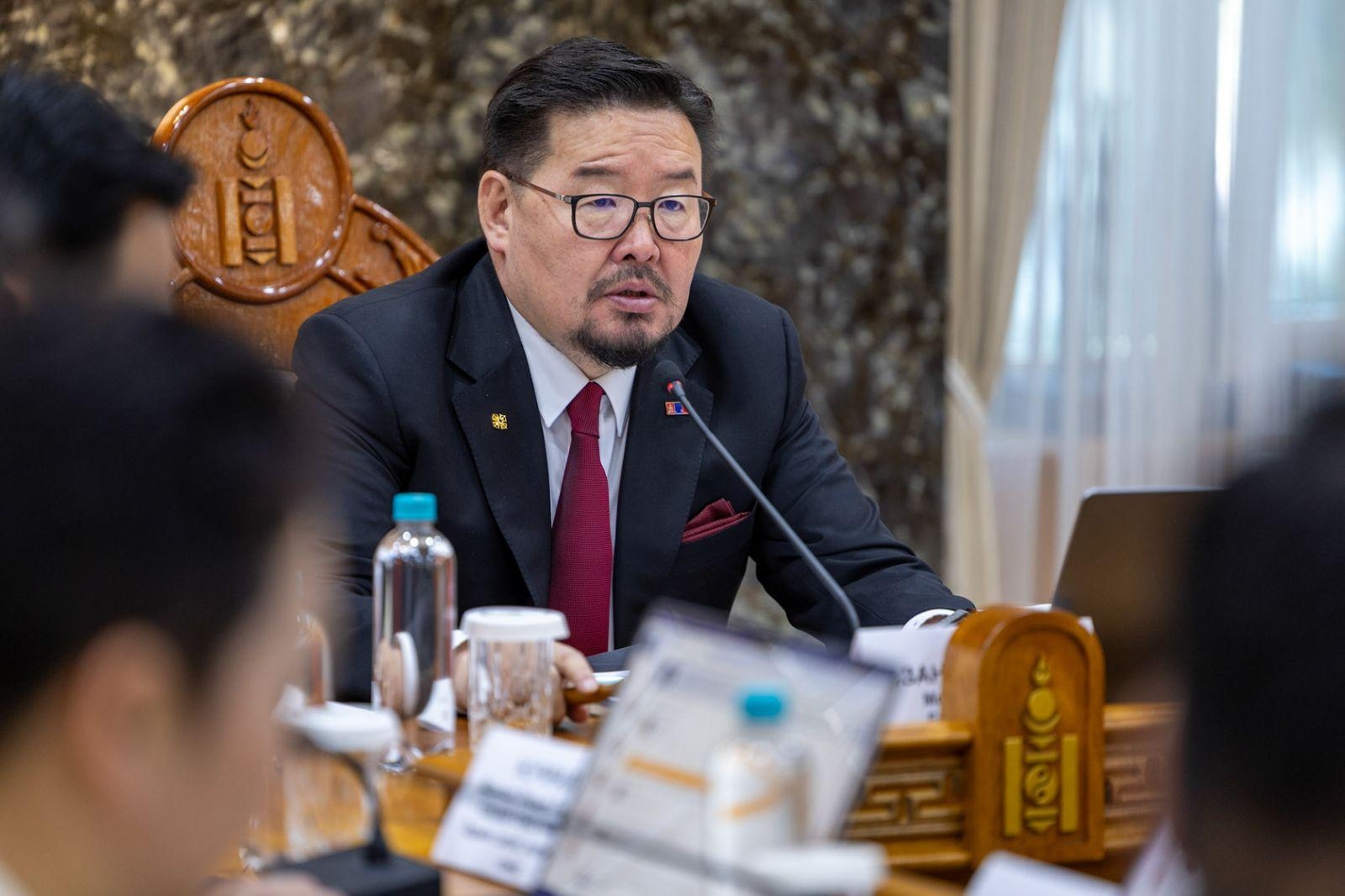 Төр өөрөө бүсээ чангалах “ХЭМНЭЛТИЙН ТОДОТГОЛ”-ыг Засгийн газар хэлэлцэж эхэллээ