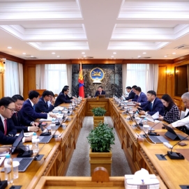 Төгрөг нуурын бүлэг ордыг төрд буцаан авлаа